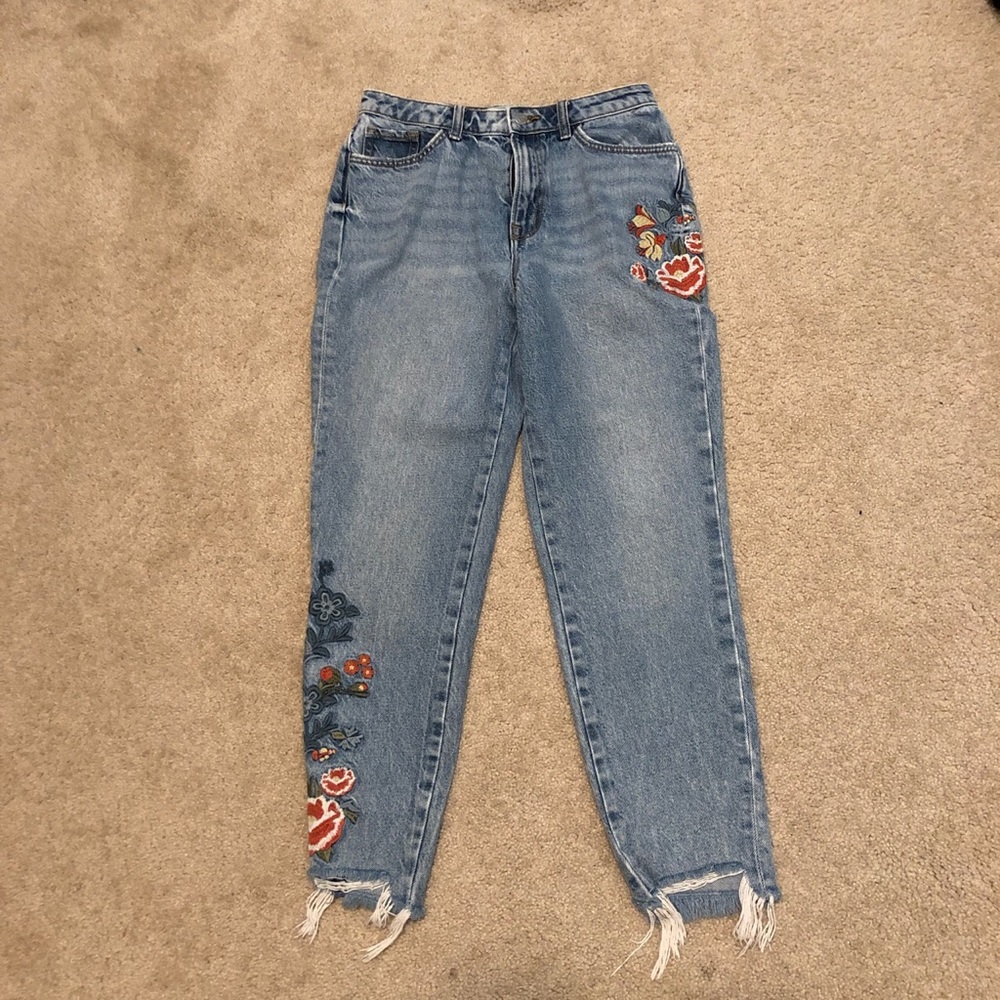 embroidered mom jeans!